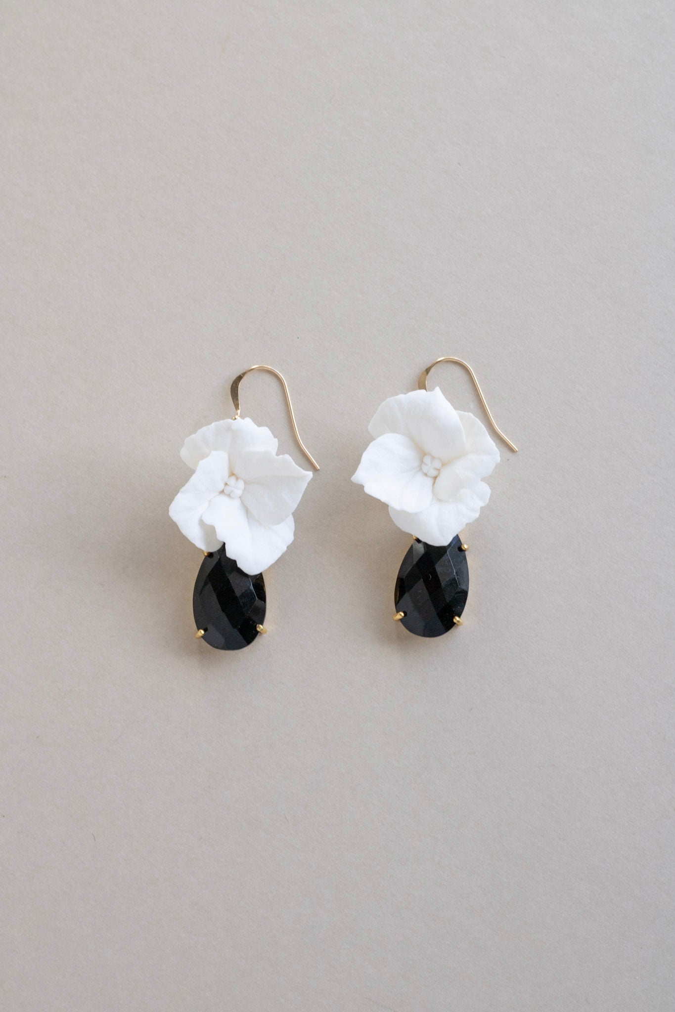 Petite Antoinette | Onyx