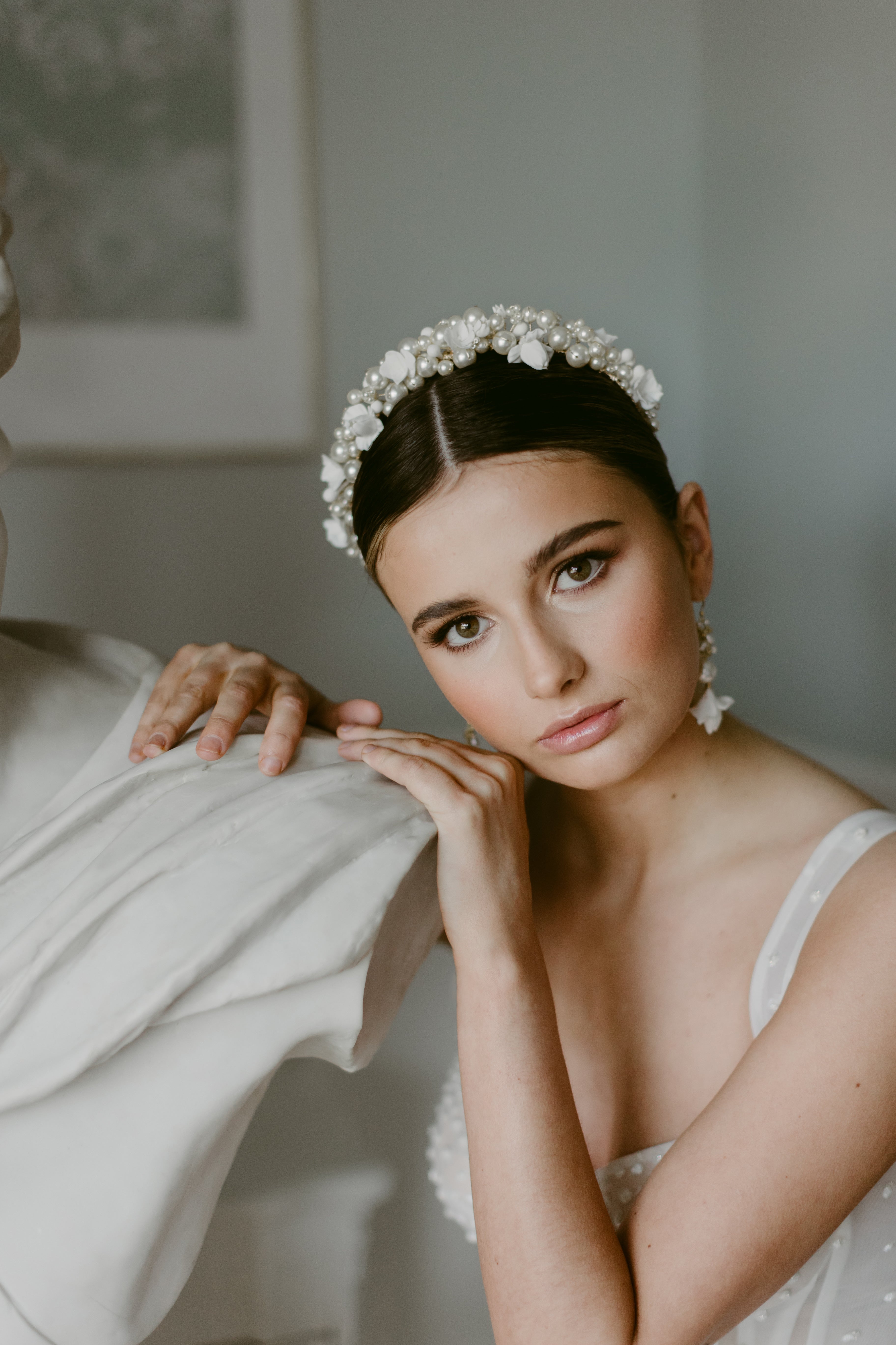 Bridal crown for the modern bride